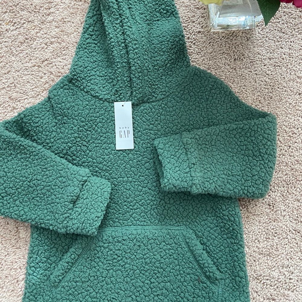Gap Sherpa hoddie for kids Unisex!!